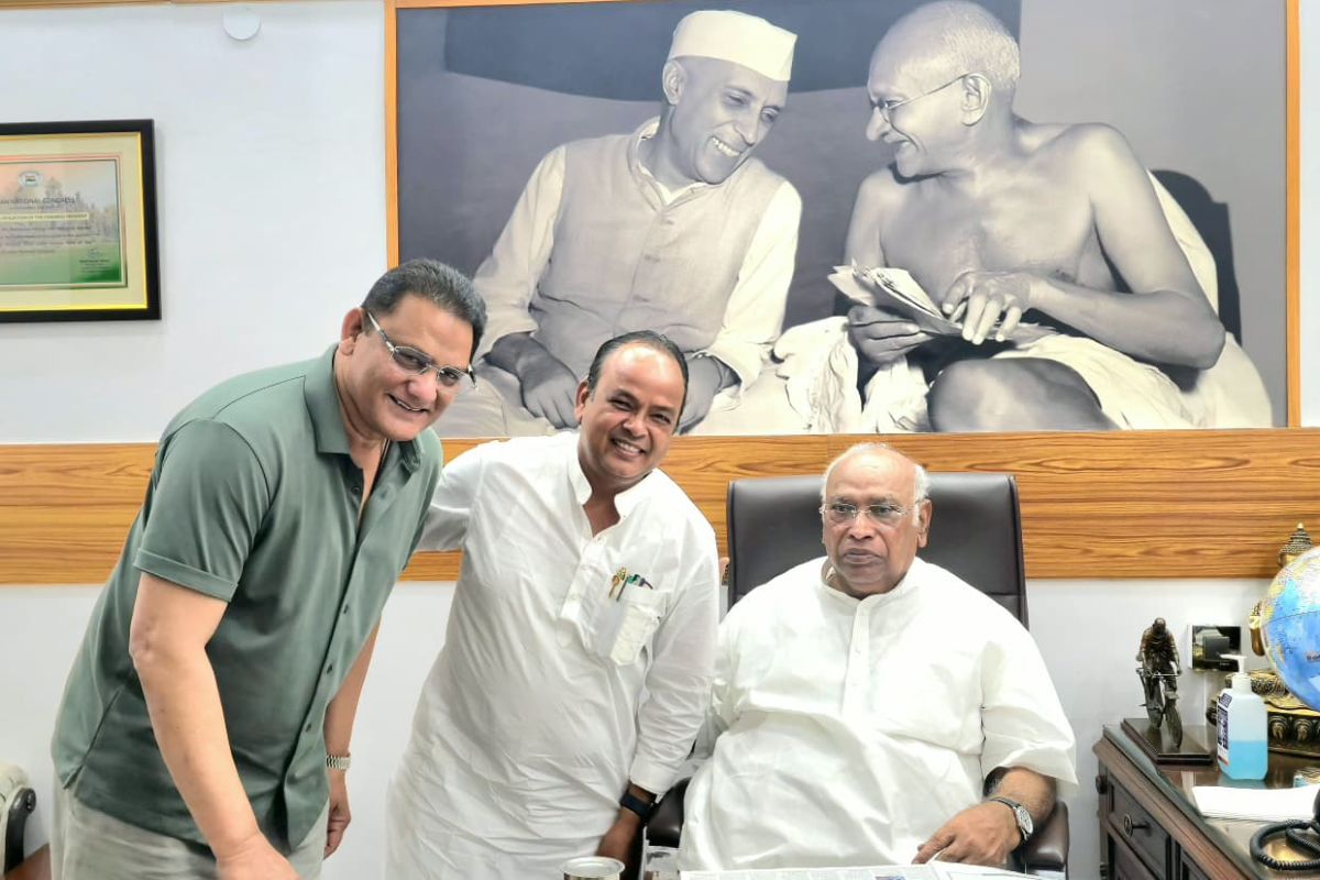 झारखंड के मंत्री इरफान अंसारी ने मल्लिकार्जुन खरगे को सौंपी रिपोर्ट, मिली खास सलाह