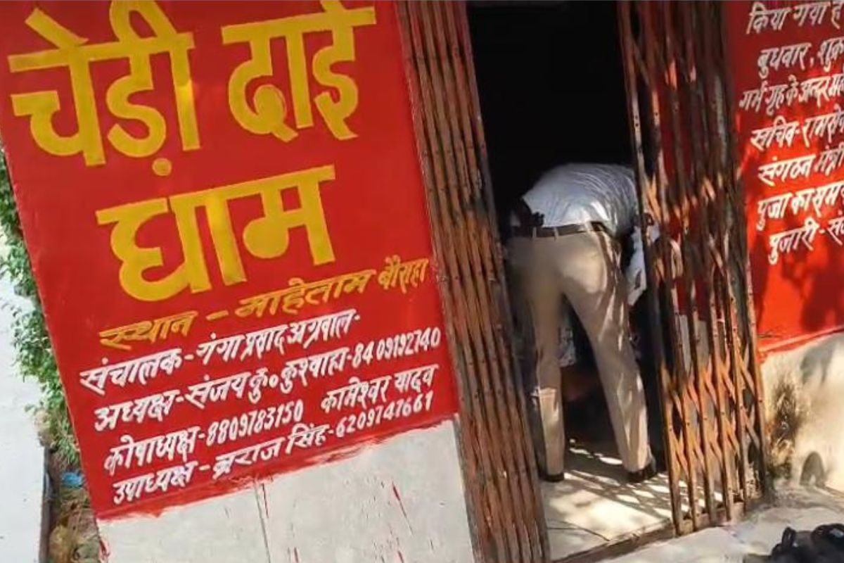 मेराल: चेड़ी माता धाम मंदिर का ताला तोड़ 50 लाख के जेवरात और नकदी ले उड़े चोर