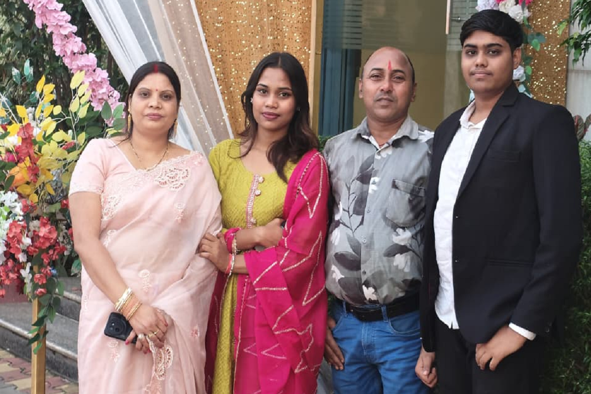 तन्नु कुमारी ने बुढ़मू का नाम किया रोशन, बिना ट्यूशन के इंटर साइंस में लहराया परचम