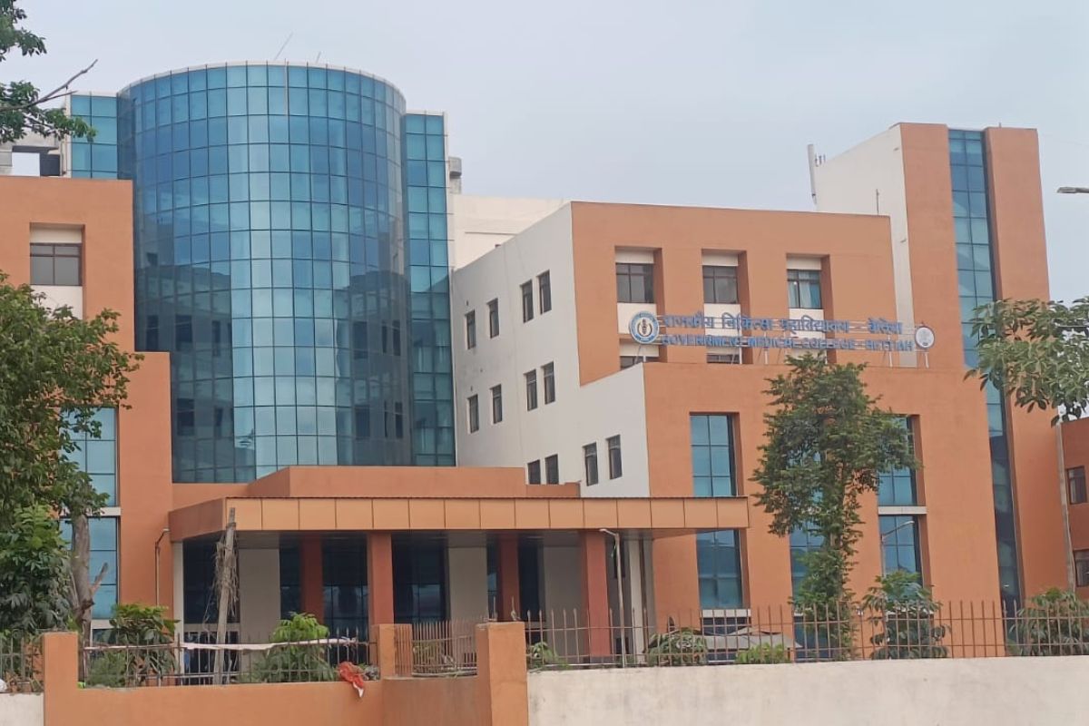 Bettiah GMCH OPD Schedule: जीएमसीएच में इलाज कराने जा रहे हैं? यहां जानें 14 मई को किस विभाग में कौन है तैनात
