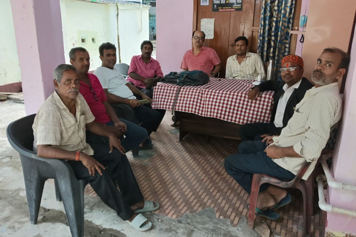 कटिहार में बिजली संकट पर भड़का जन आक्रोश: वार्ड 30 के उपभोक्ता एकजुट, पार्षद ने दी उग्र आंदोलन की चेतावनी