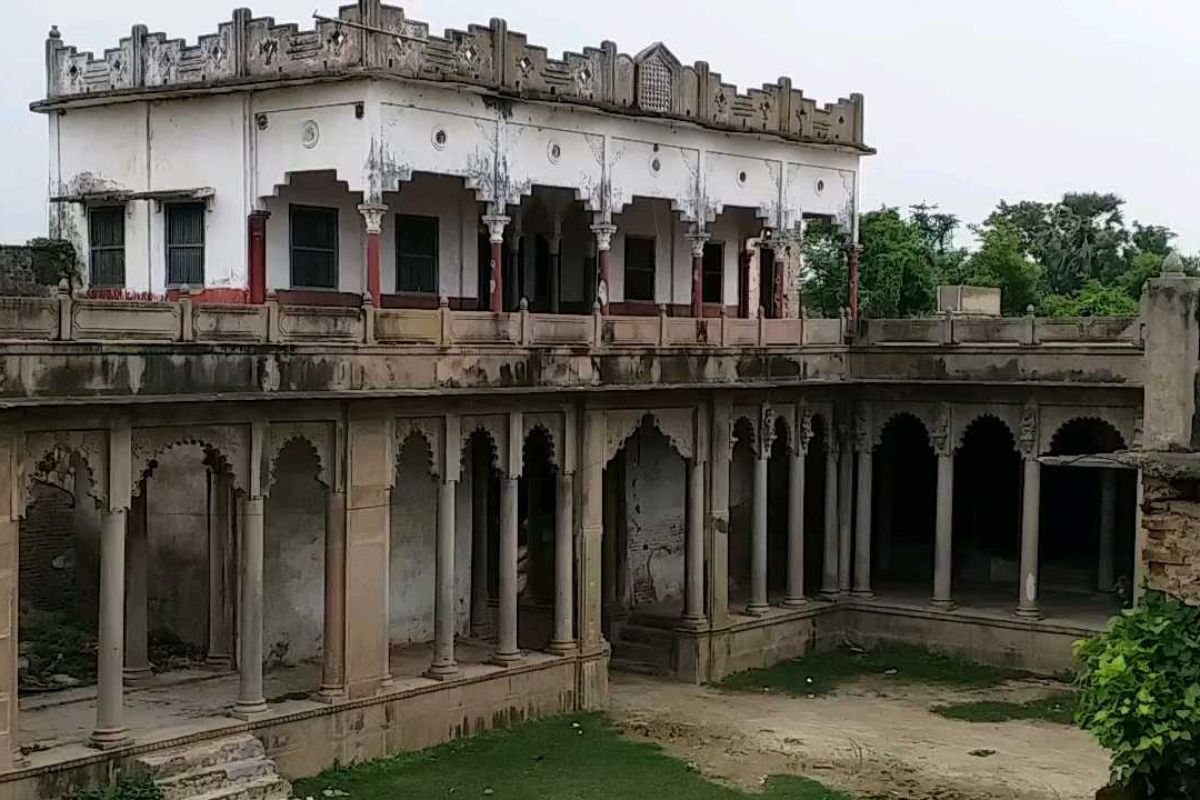 बेगूसराय के इस प्राचीन मंदिर की 3600 एकड़ जमीन भू-माफ़ियाओं के कब्जे में, अयोध्या से जुड़ा है इतिहास