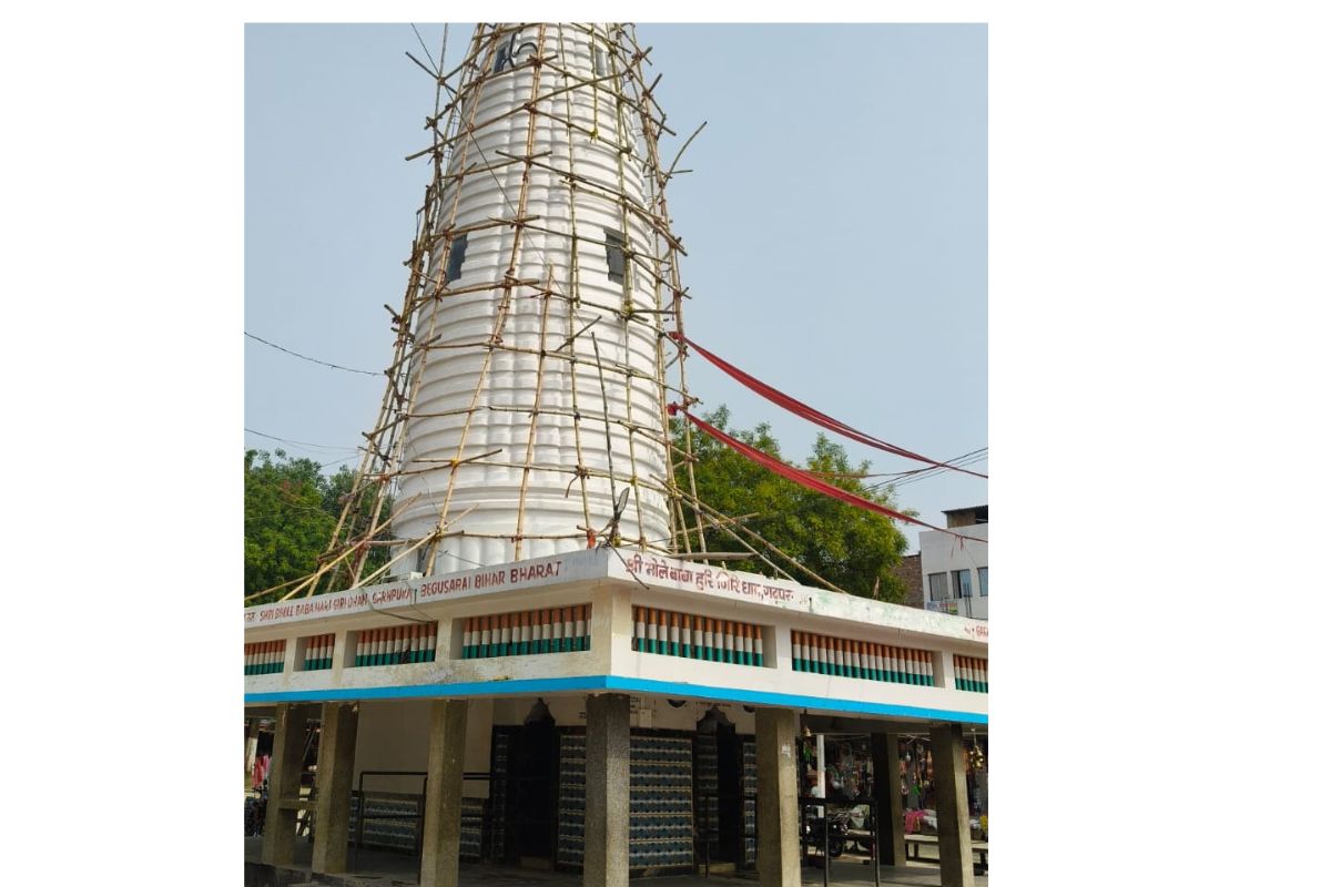 बेगूसराय में राजकीय मेला का दर्जा प्राप्त बाबा हरिगिरिधाम गढ़पुरा में, श्रावणी मेला से पहले में जोर-शोर से तैयारी शुरू