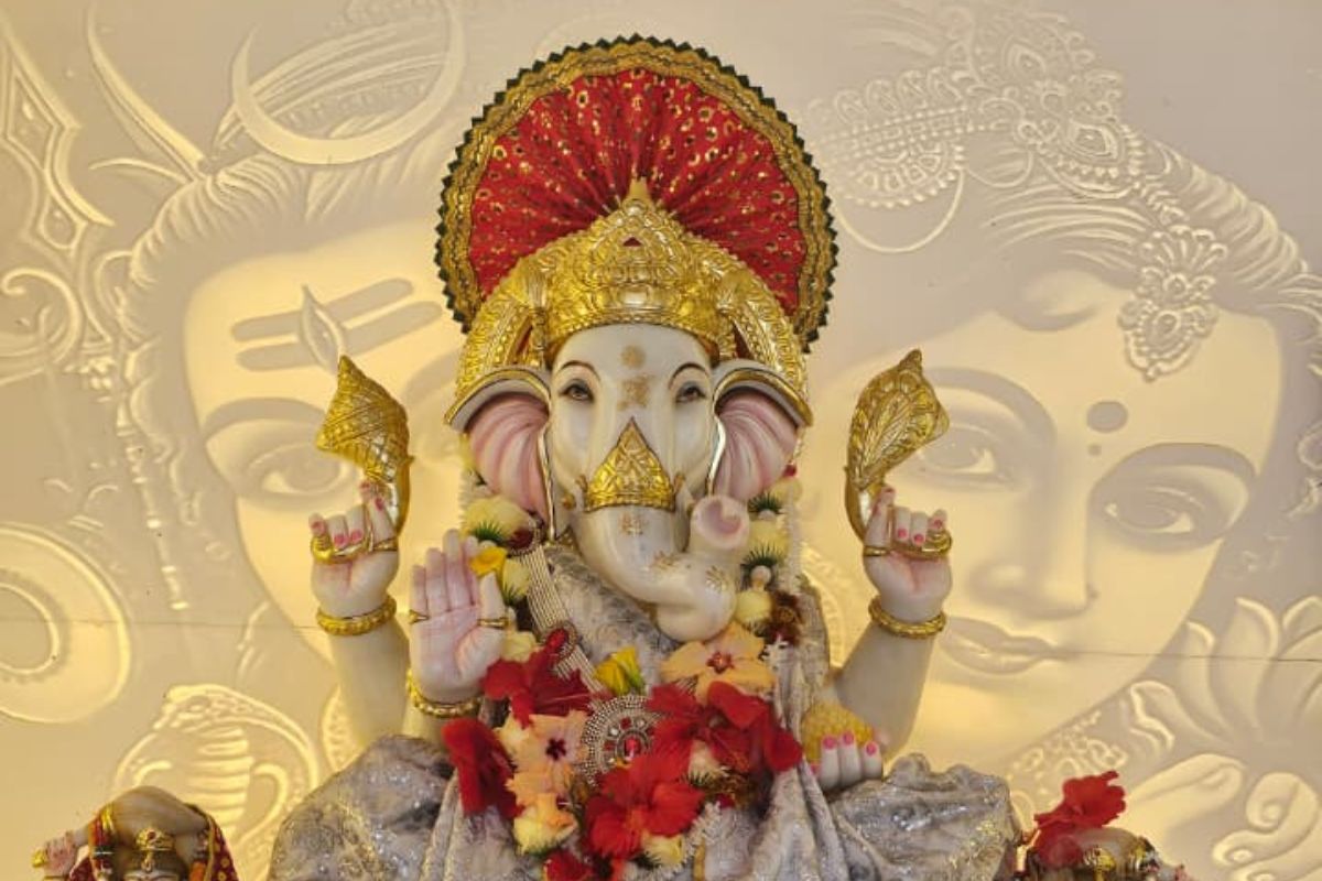 पूर्णिया के कसबा में विराजे हैं विघ्नहर्ता ‘श्री सिद्धिविनायक’, बुधवार को मत्था टेकने उमड़ती है भारी भीड़