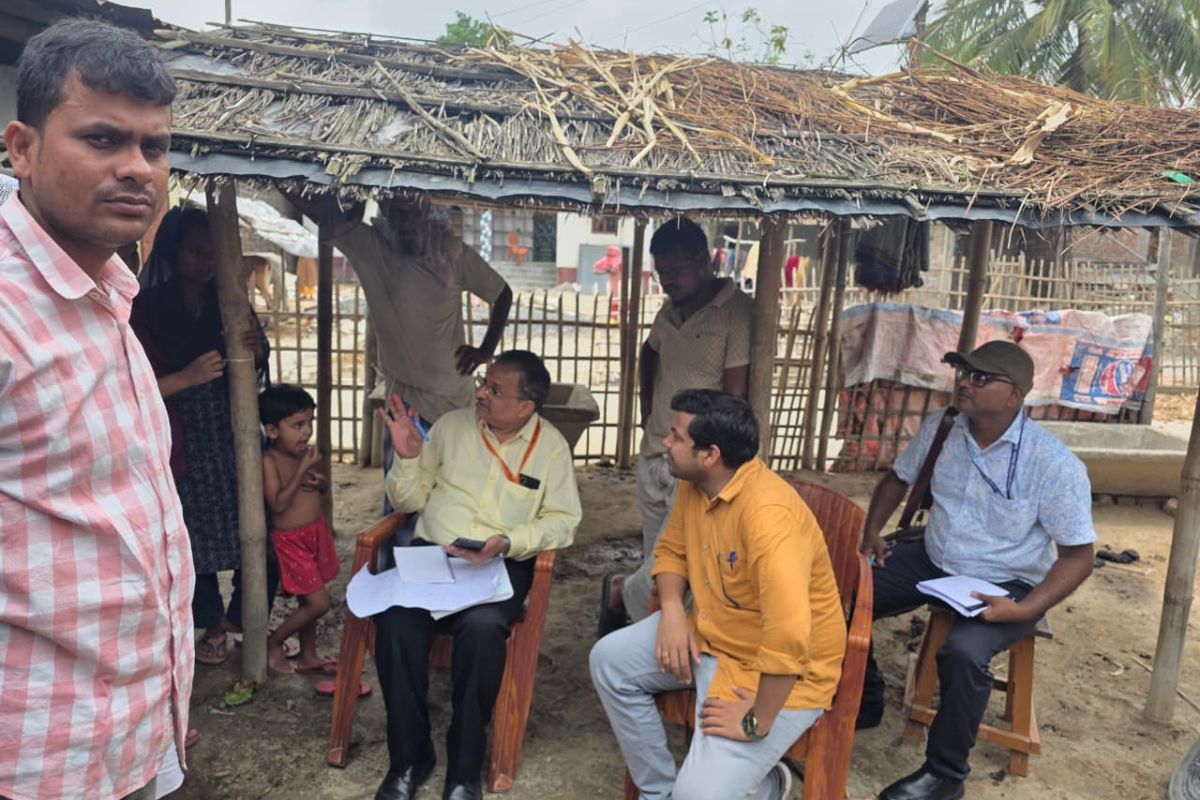 अररिया में ‘जनगणना-2027’ के कार्यों का उपमहारजिस्ट्रार ने किया औचक निरीक्षण: शुद्धता और पारदर्शिता के साथ समय पर काम पूरा करने का सख्त निर्देश