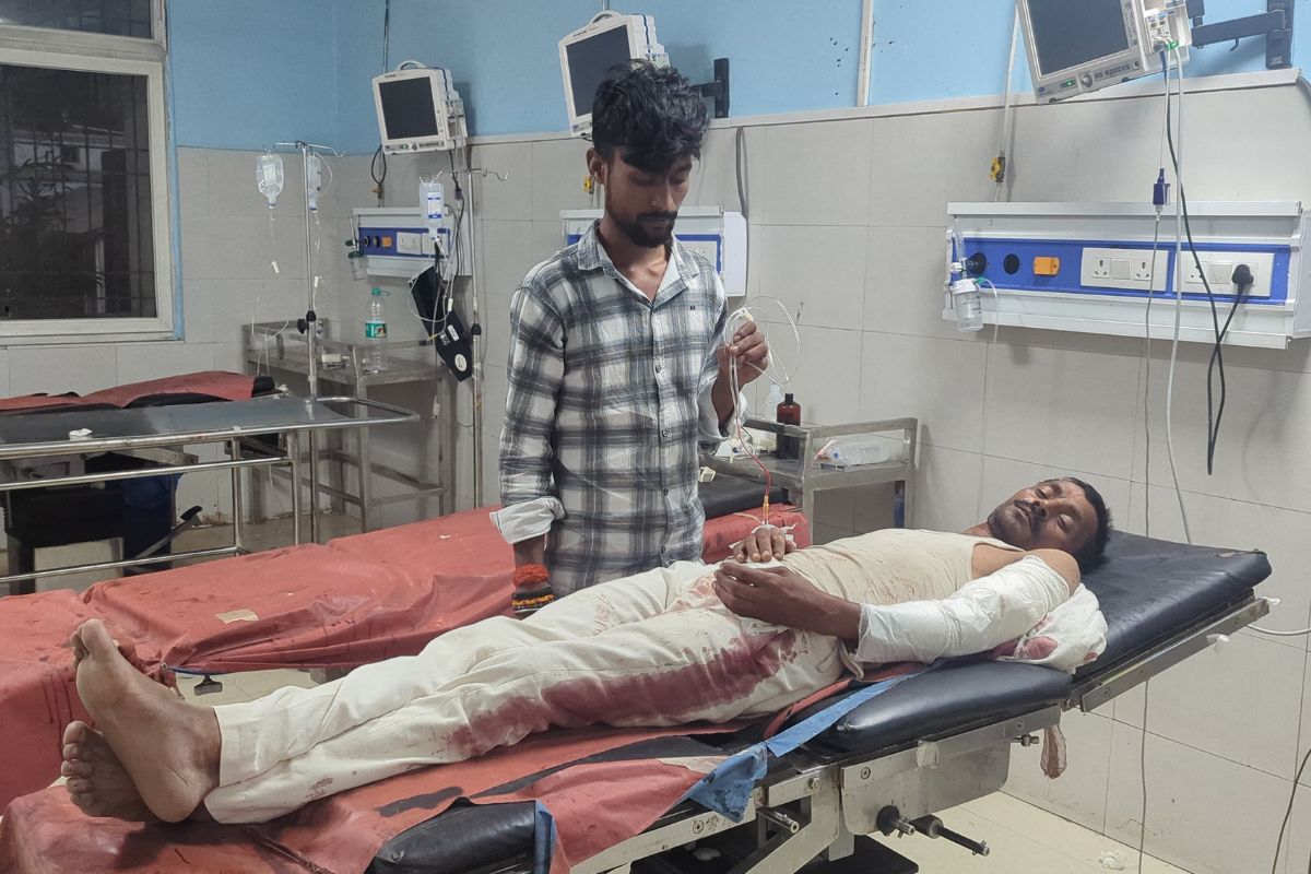 आरा में जयमाला के दौरान फायरिंग, वर पक्ष से आए व्यक्ति को लगी गोली