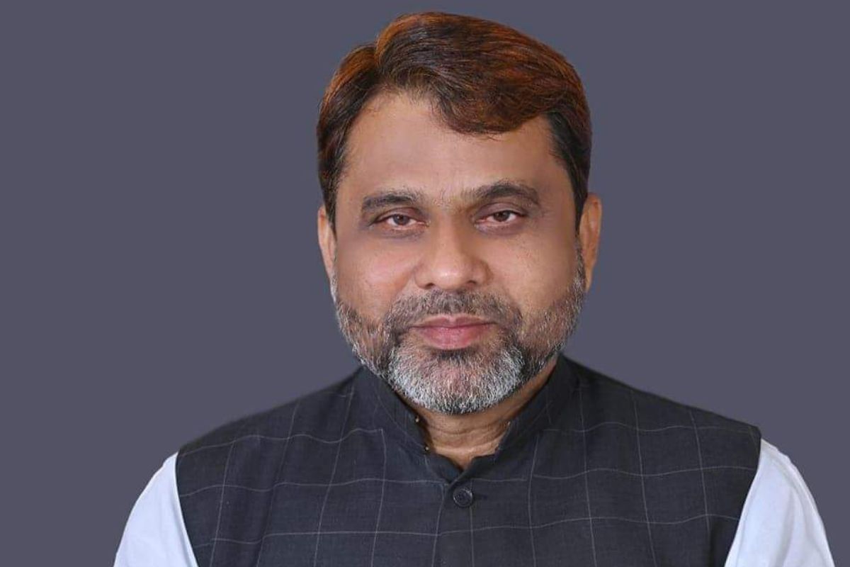 बिहार में एआईएमआईएम का बड़ा फैसला: प्रदेश अध्यक्ष अख्तरुल ईमान के निर्देश पर पार्टी के सभी विंग तत्काल प्रभाव से भंग, नए सिरे से होगा गठन