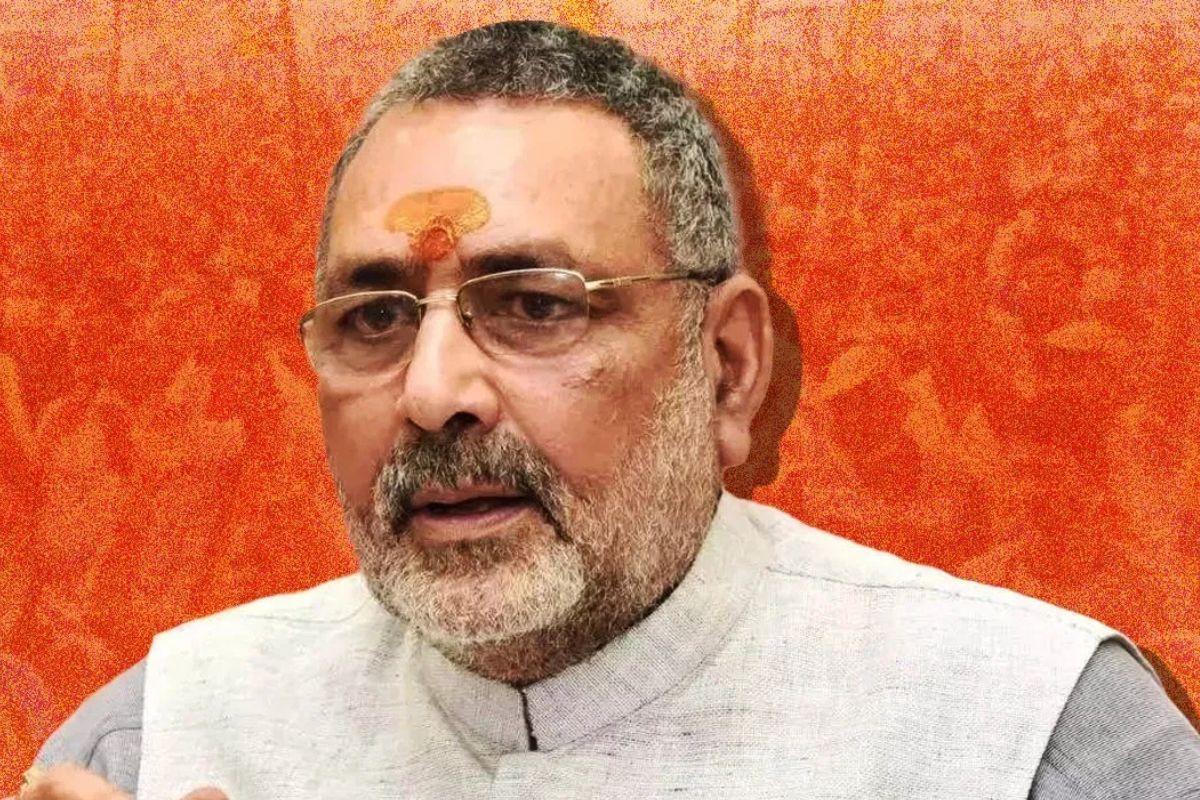 दिनकर की पंक्तियों से गरजे गिरिराज सिंह, कहा- देशहित से समझौता कर रहा विपक्ष