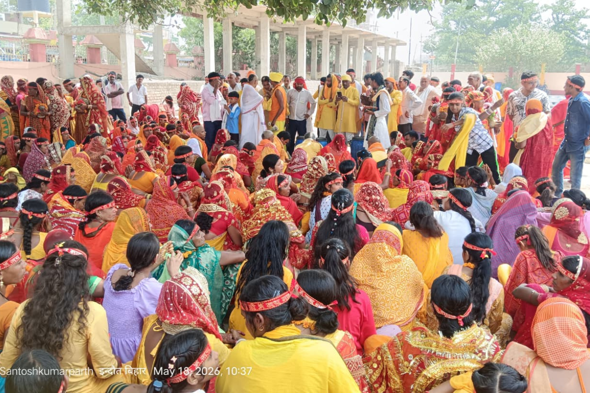 श्रीमद् भागवत कथा से पहले निकली भव्य कलश यात्रा, सात दिवसीय महायज्ञ का विधिवत शुभारंभ