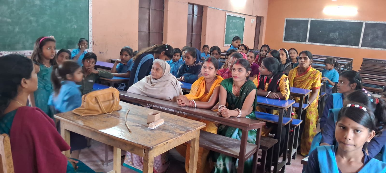 “हमारा बच्चा, हमारी जिम्मेदारी” थीम पर कटिहार के 2000 विद्यालयों में अभिभावक-शिक्षक संगोष्ठी आयोजित