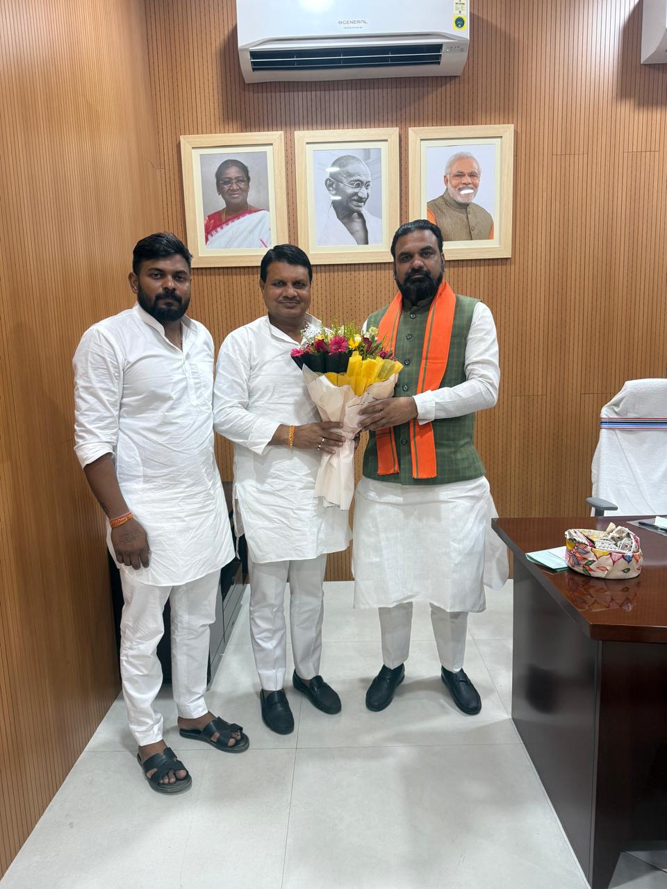 सलखुआ में प्रस्तावित आउटडोर स्टेडियम को लेकर विधायक ने मुख्यमंत्री से जताया आभार