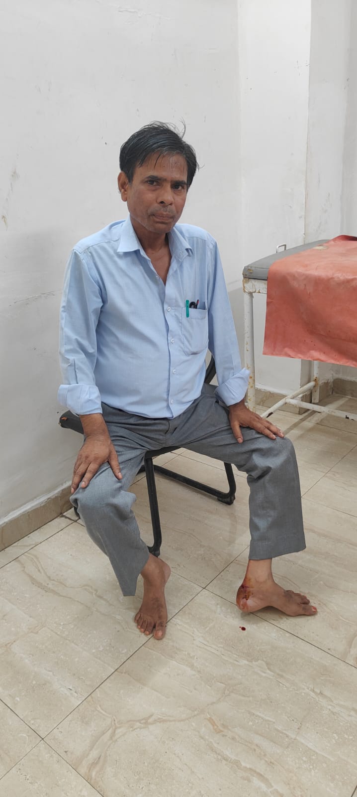 खगड़िया में टोटो पलटने से अनुमंडल नाजिर घायल