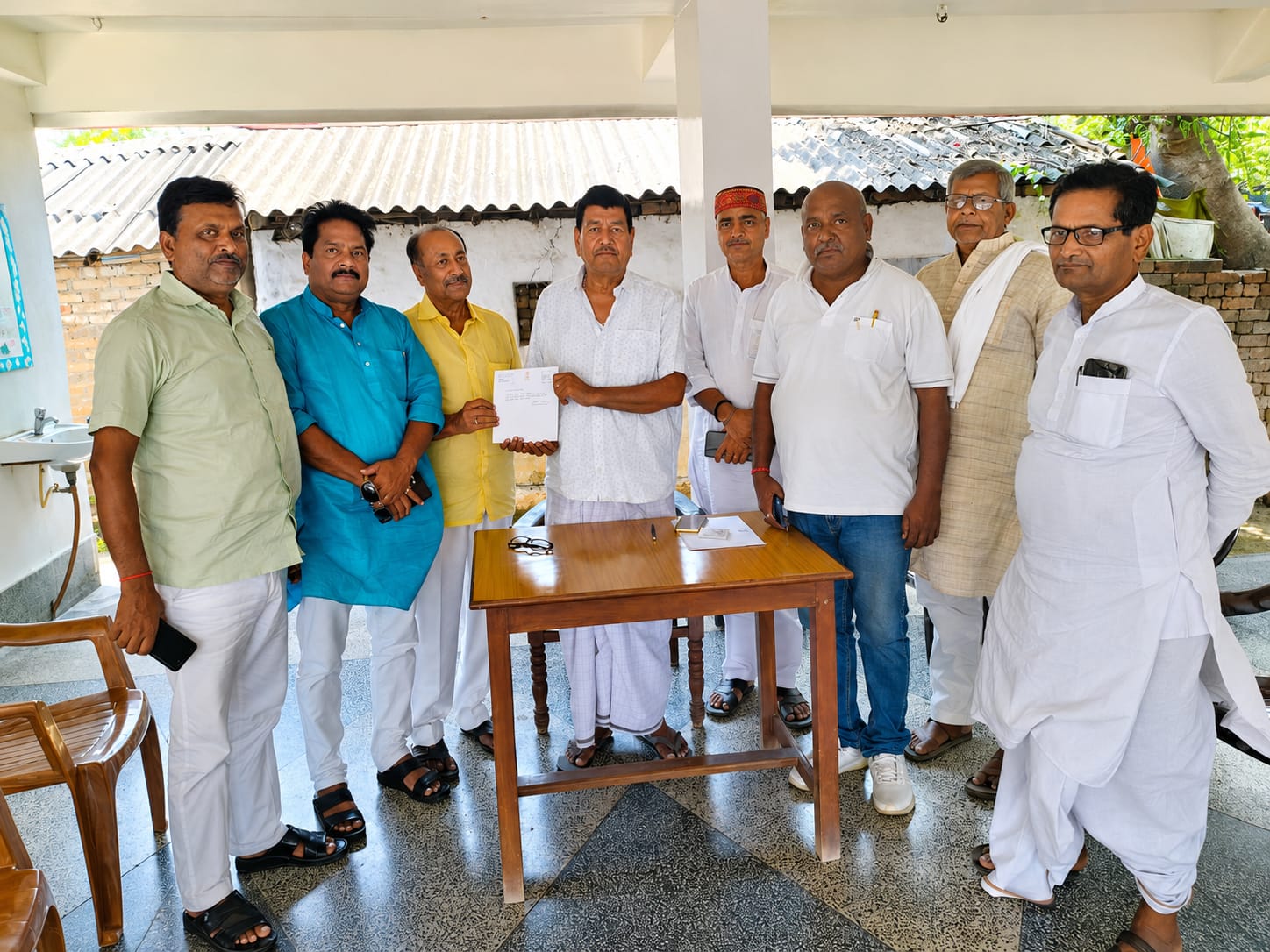 पतरघट के सांसद प्रतिनिधि बने इन्द्रभूषण सिंह इंदु