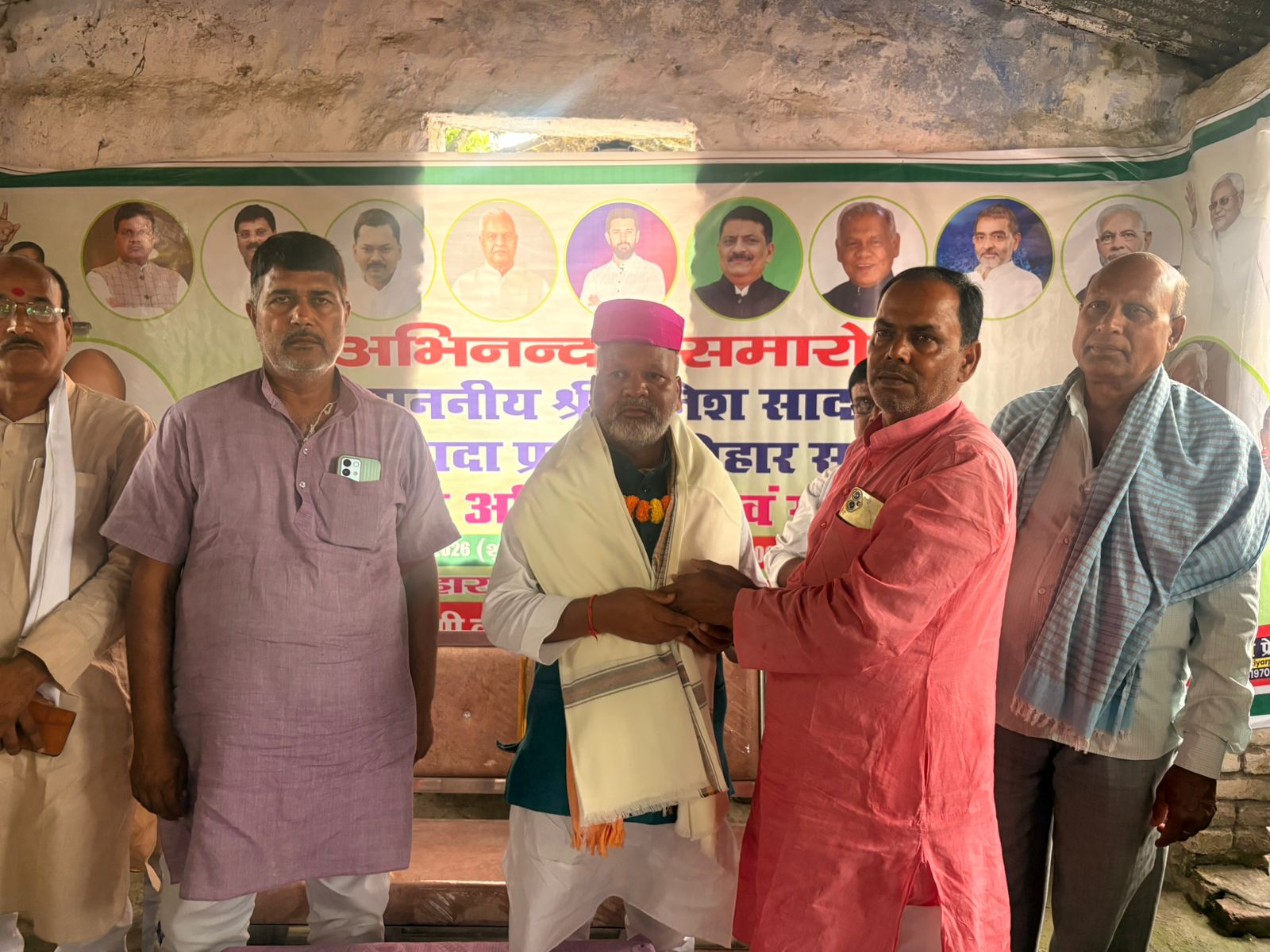 सहरसा में मां कात्यायनी मंदिर परिसर में मंत्री रत्नेश सादा का भव्य स्वागत