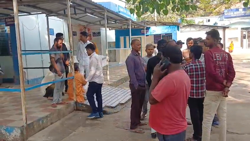 Jamui News: बारात की खुशियां मातम में बदलीं, मांगोबंदर के पास भीषण टक्कर में 2 दोस्तों की गयी जान, एक घायल