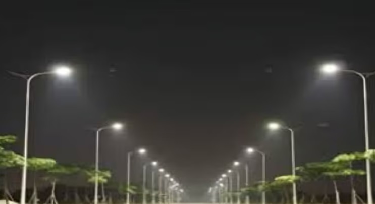 Bhagalpur. टालमटोल के बीच स्ट्रीट लाइट निविदा रद्द, शहर में रोशनी व्यवस्था अटकी