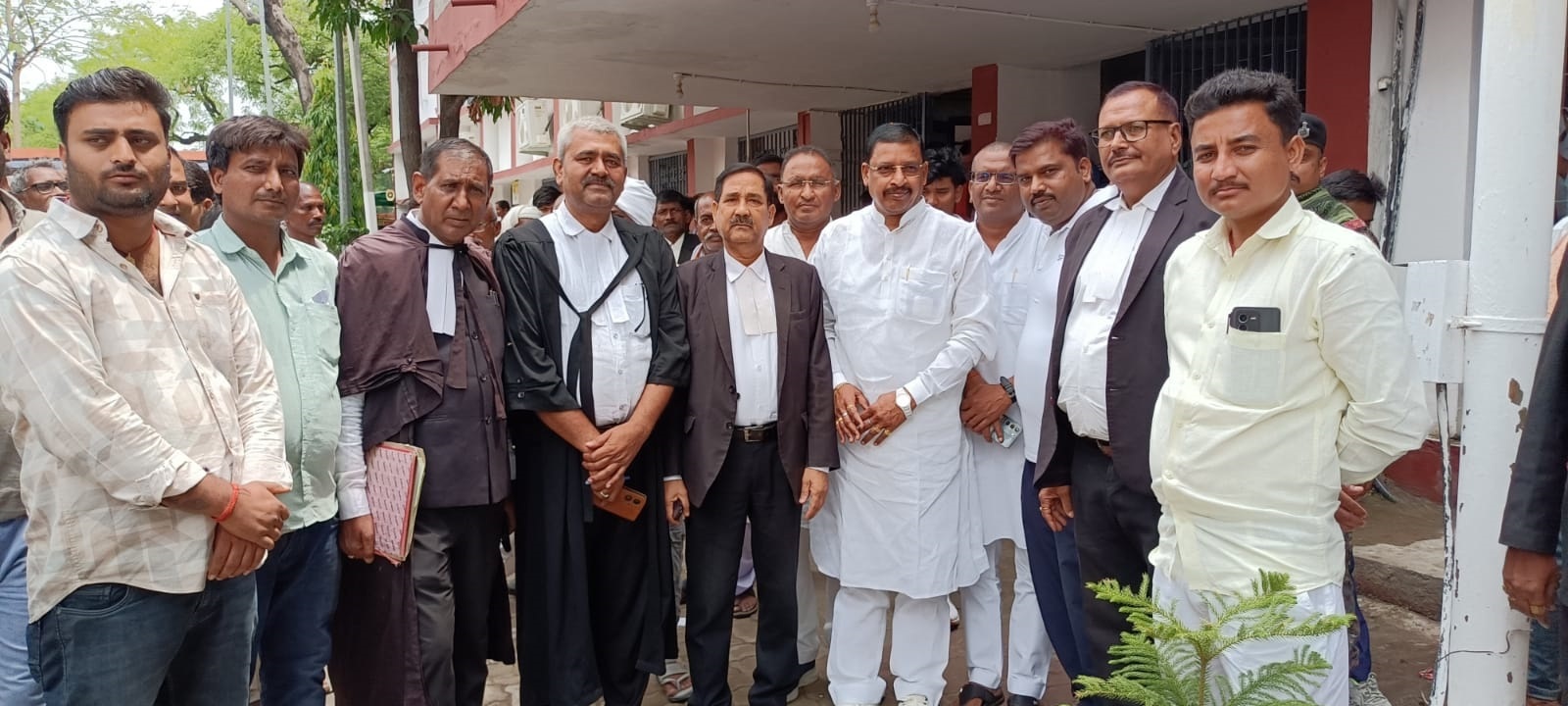 आचार संहिता उल्लंघन मामले में सांसद अभय कुशवाहा को जमानत