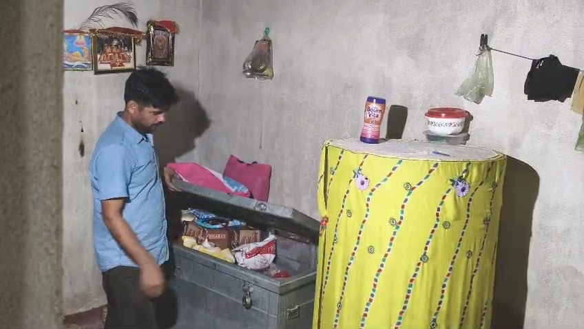 देवराडकला खुर्द के दो घरों में परिजनों को बंधक बनाकर लाखों की चोरी