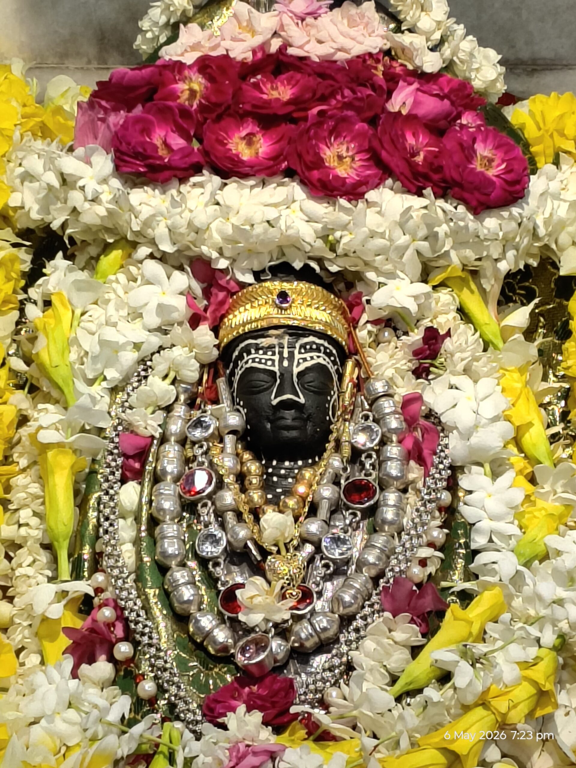 BANKA : जिले के मंदिराें में आज का दर्शन