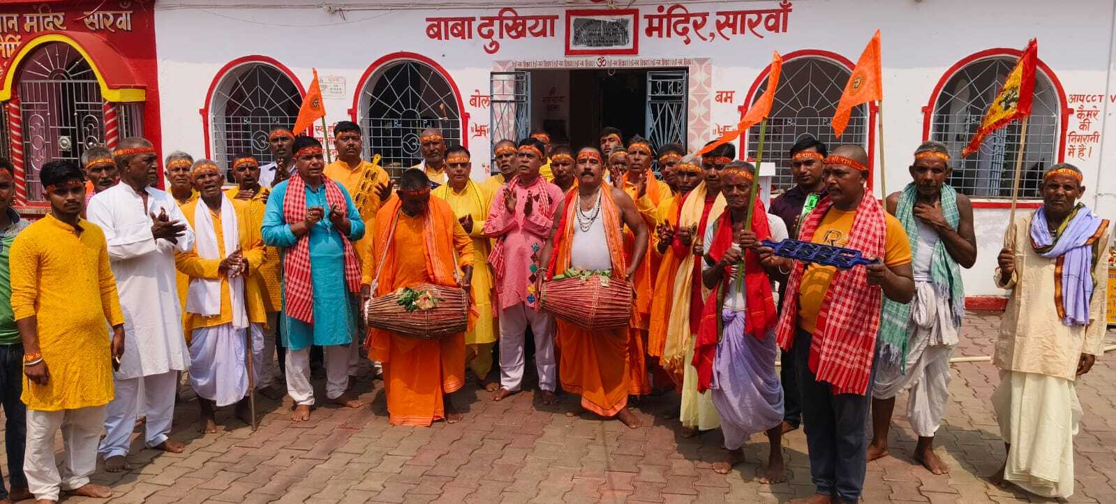 सारवां : बाबा दुःखियानाथ मंदिर में बही भजनों की गंगा