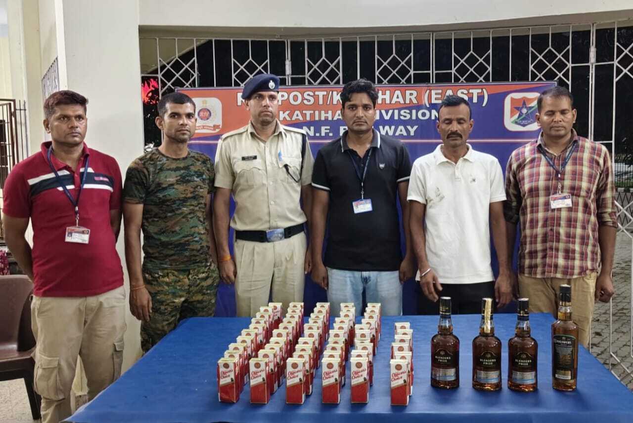 उत्पाद विभाग की छापेमारी में 88. 870 लीटर शराब के साथ चार गिरफ्तार