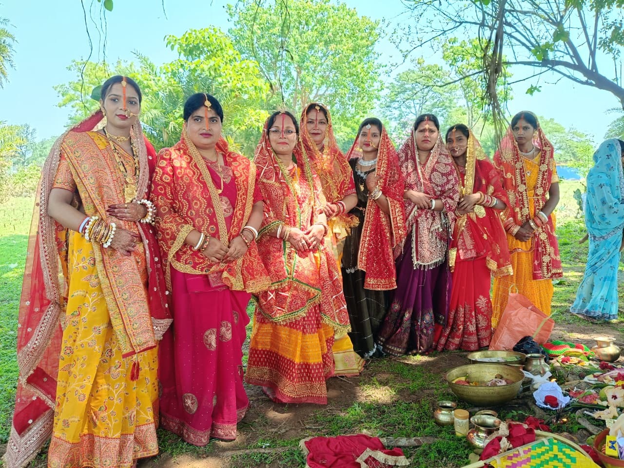पालोजोरी: सुहागिनों ने अपने पति की दीर्घायु की मंगलकामना की