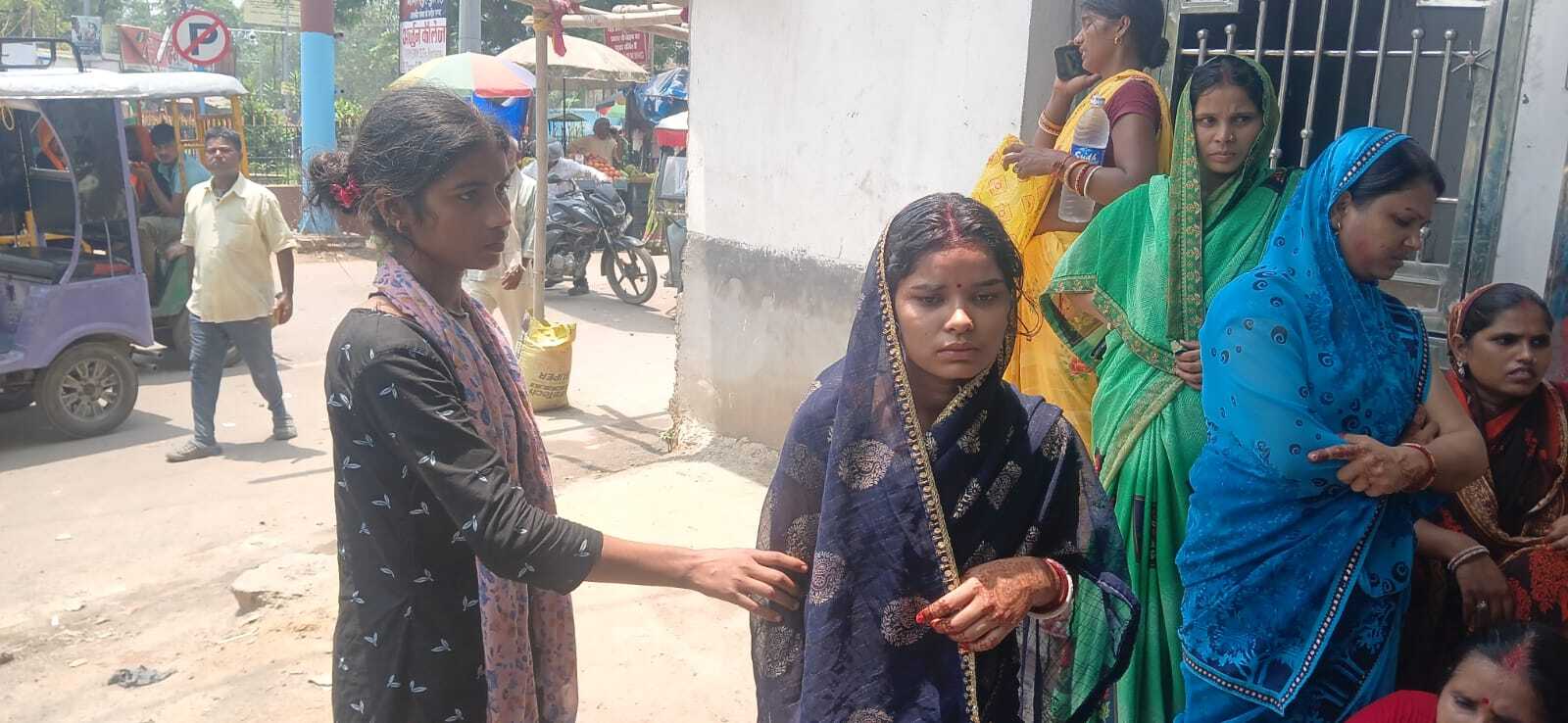bhagalpur news. दो माह पहले हुई थी शादी, सुलतानगंज के ऑटो चालक ने फांसी लगाकर दी जान