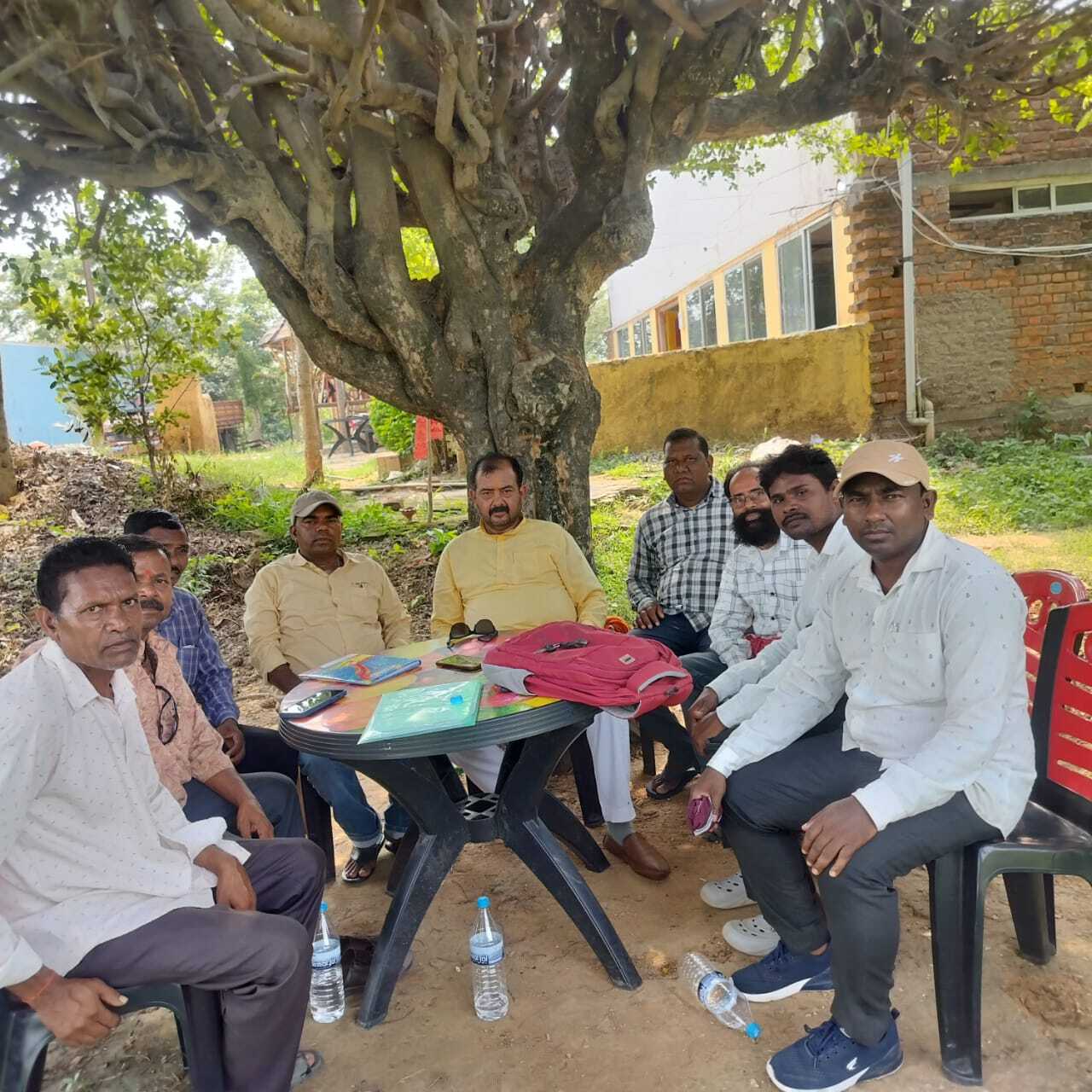 विधिक जागरूकता शिविर को लेकर बैठक