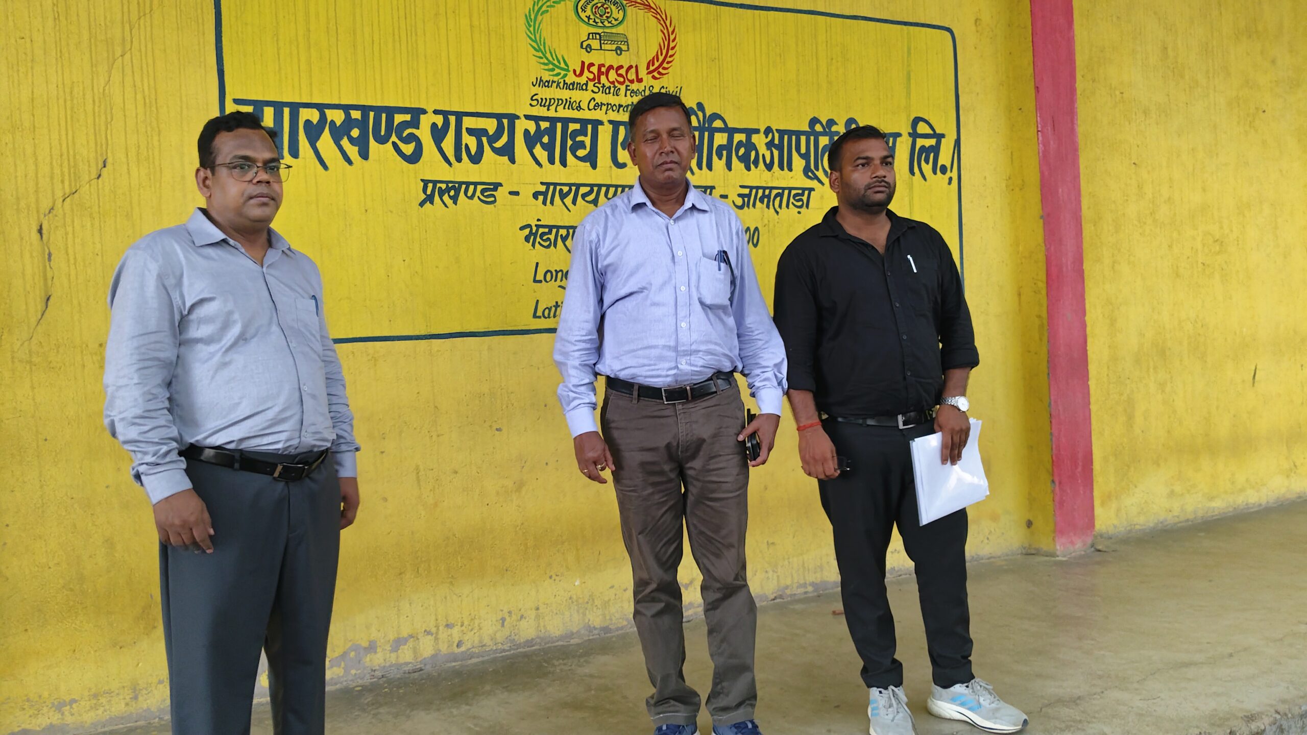 पीडीएस डीलर लाभुकों को सही मात्रा में उपलब्ध करायें खाद्यान्न : निदेशक