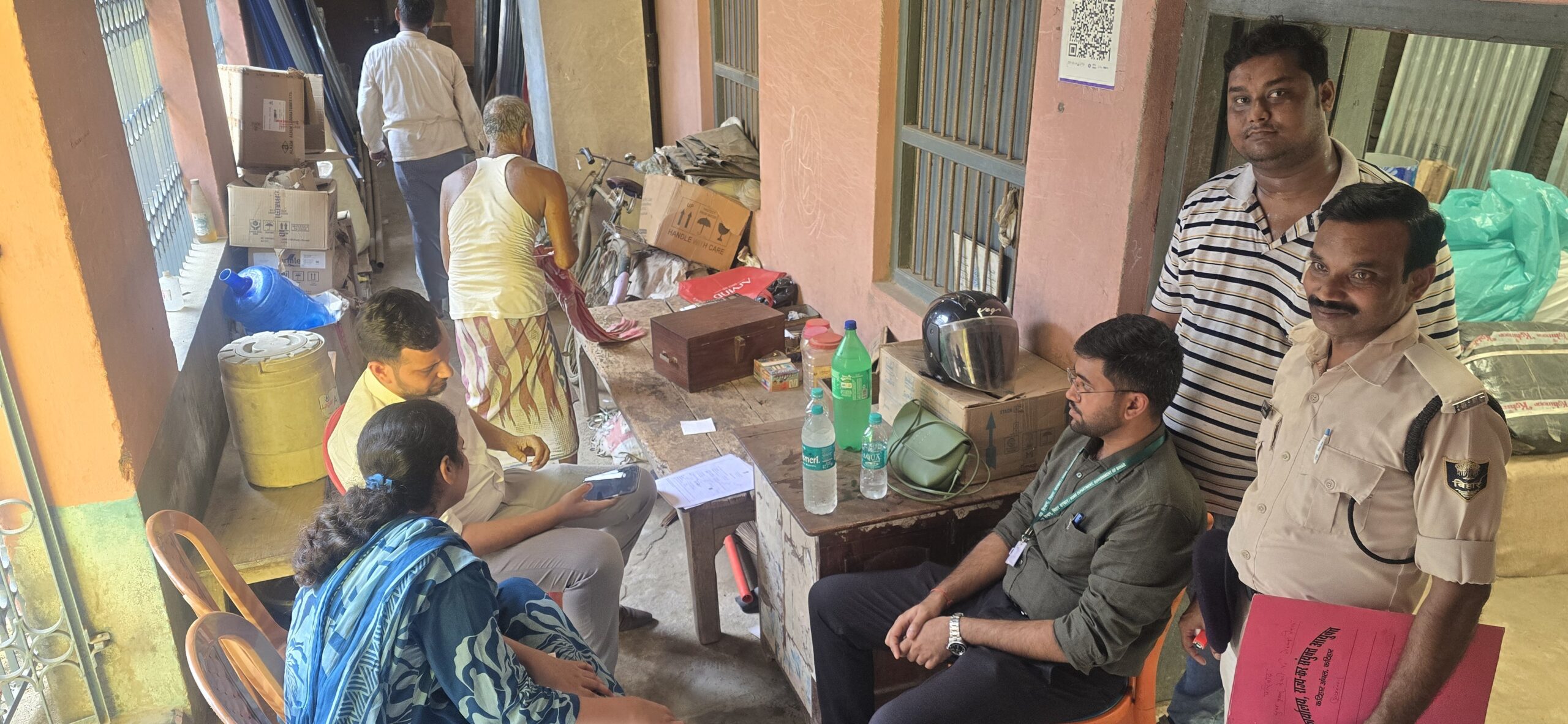 सेल टैक्स विभाग की छापेमारी से व्यावसायों में हड़कंप