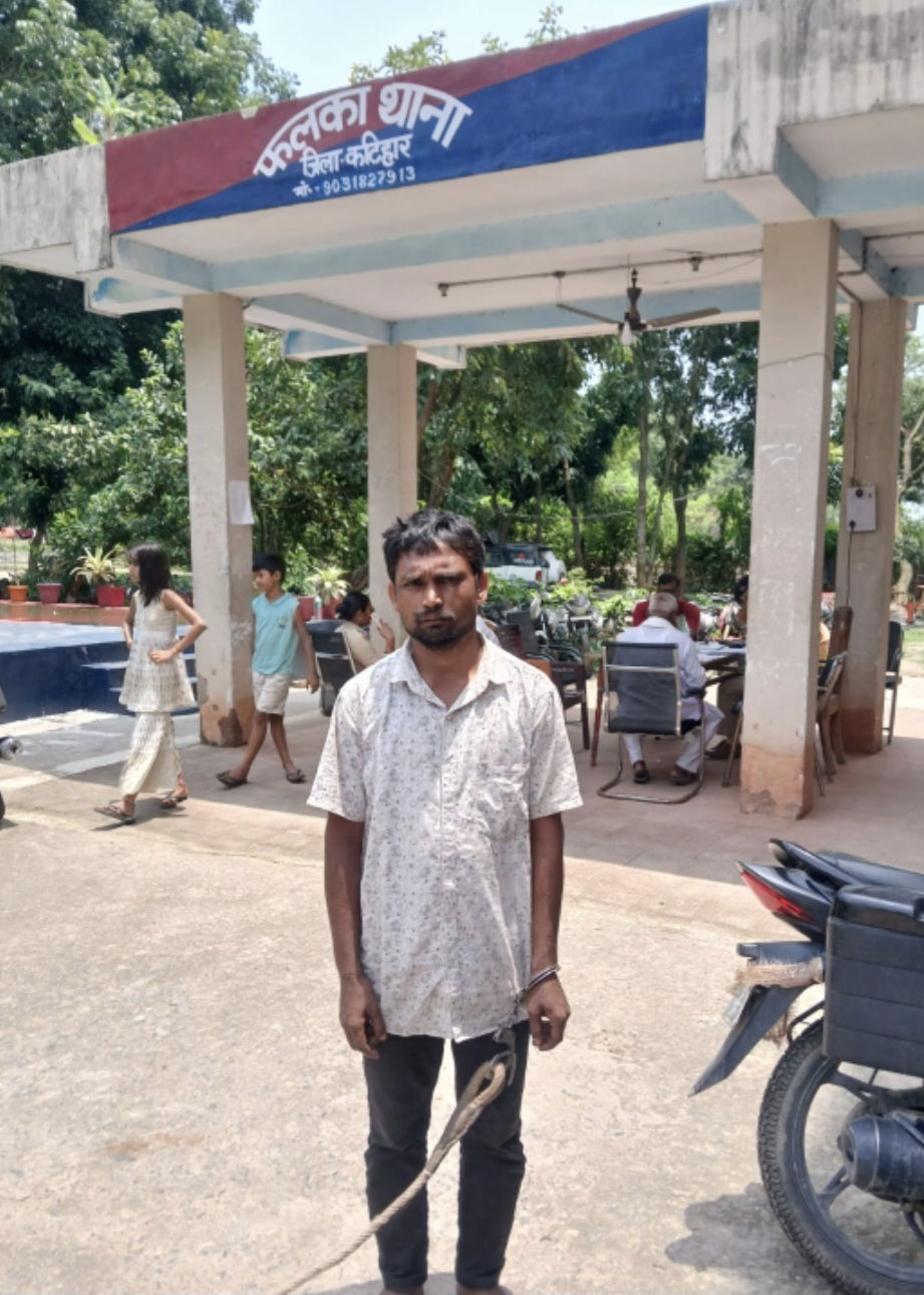 पूर्व कांड के कुख्यात अपराधी मुन्ना यादव गिरफ्तार, पुलिस ने भेजा जेल
