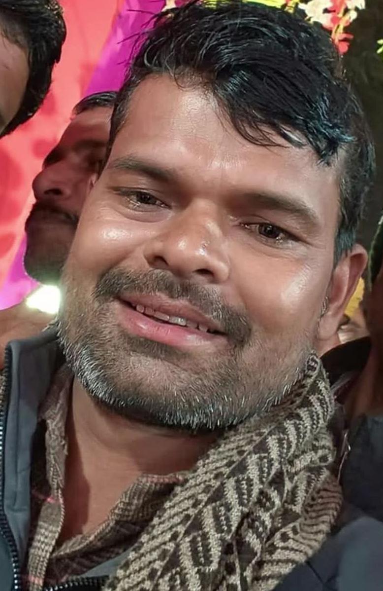 ट्रैक्टर अनियंत्रित होकर नहर में पलटा, चालक की मौत