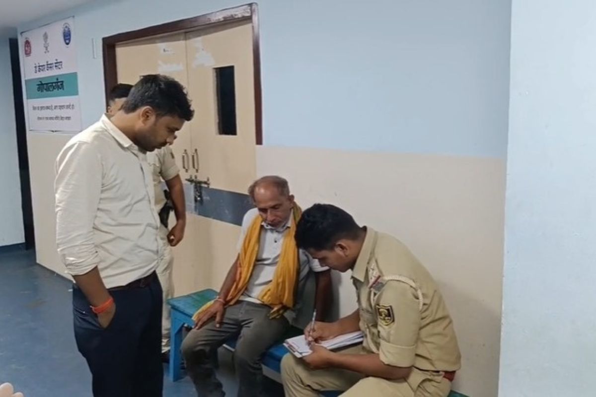 गोपालगंज में घर के बाहर सोए युवक को अज्ञात अपराधियों ने सिर में मारी गोली