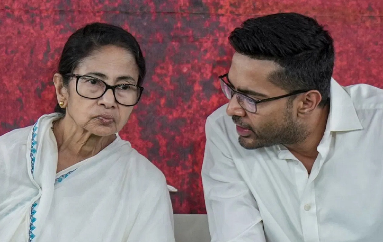 बंगाल: तृणमूल नेता अभिषेक बनर्जी के खिलाफ एफआइआर, कुछ धाराएं गैर जमानती