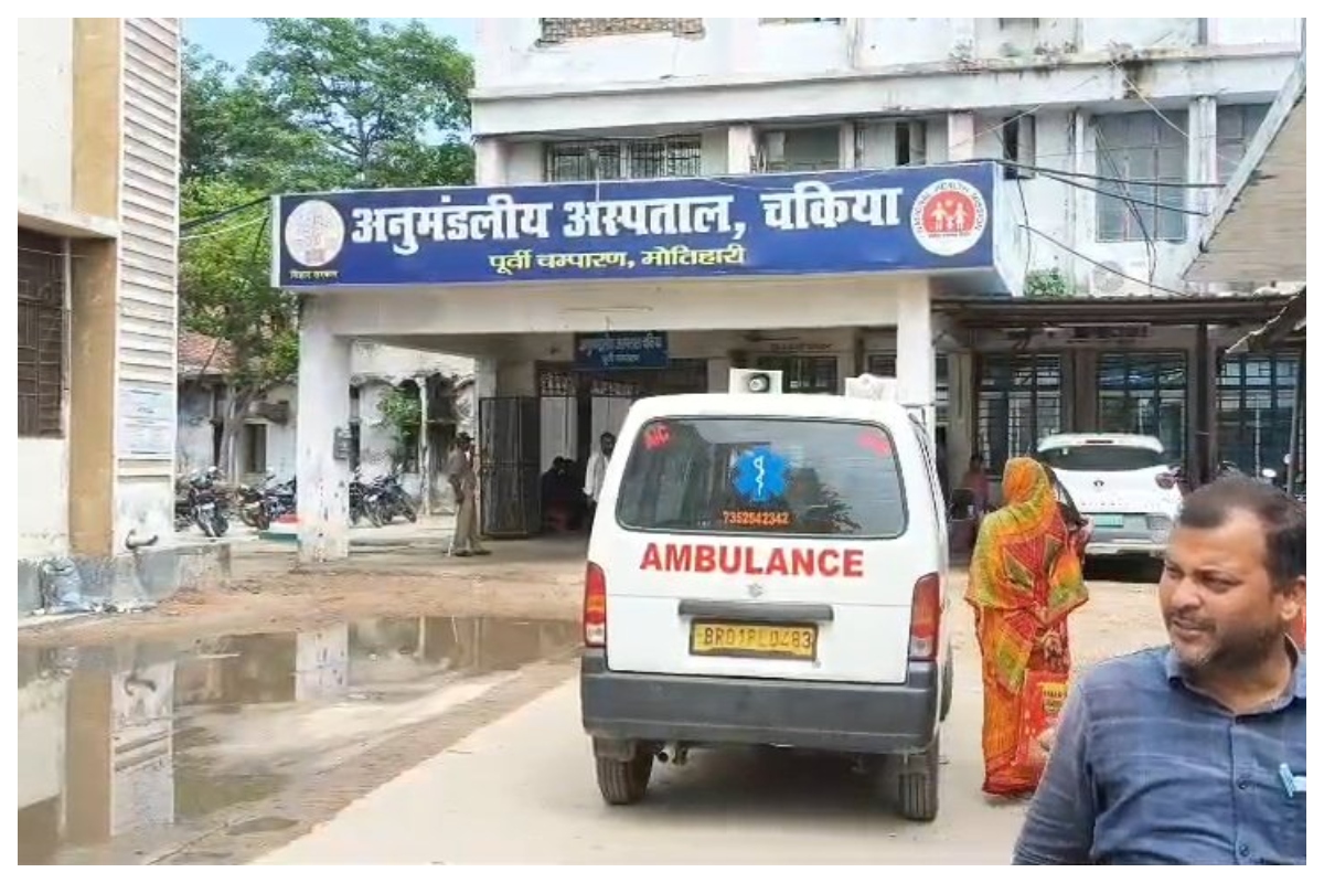 Motihari: पोल पर काम कर रहे कर्मी की मौत, बिजली मरम्मत के दौरान हादसा