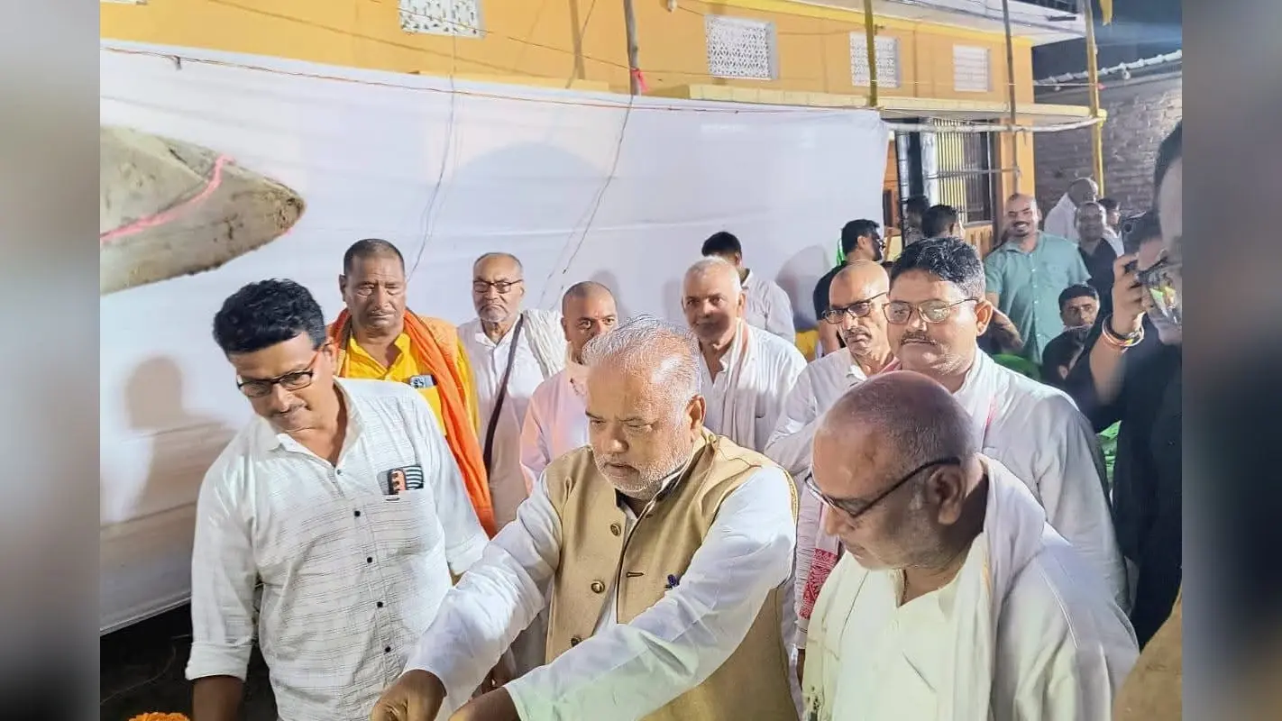 Begusarai News : शादी समारोह में देसी बम फटा, लड़के पक्ष के 10 से अधिक लोग घायल