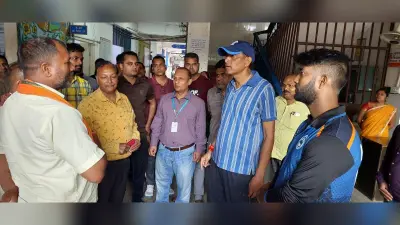 जिलाधिकारी ने किया सदर अस्पताल का औचक निरीक्षण, व्यवस्थाओं को और सुदृढ़ करने के दिए निर्देश