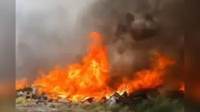 सासाराम में कूड़े की आग ने लिया विकराल रूप, बस तक पहुंची लपटें; इलाके में दहशत