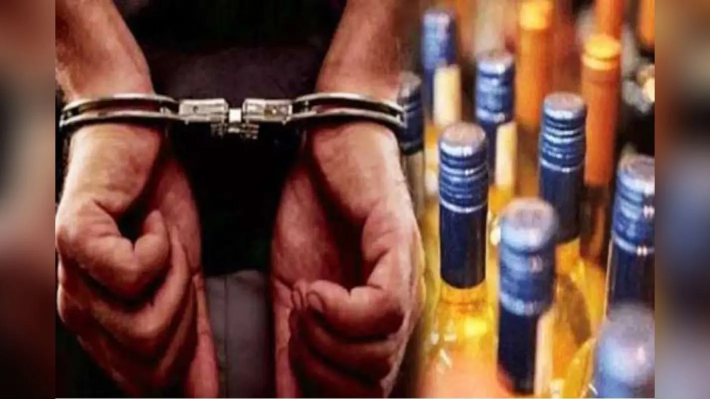कैमूर में पुलिस की बड़ी कार्रवाई, वाहन जांच में 216 लीटर अंग्रेजी शराब बरामद; एक तस्कर गिरफ्तार