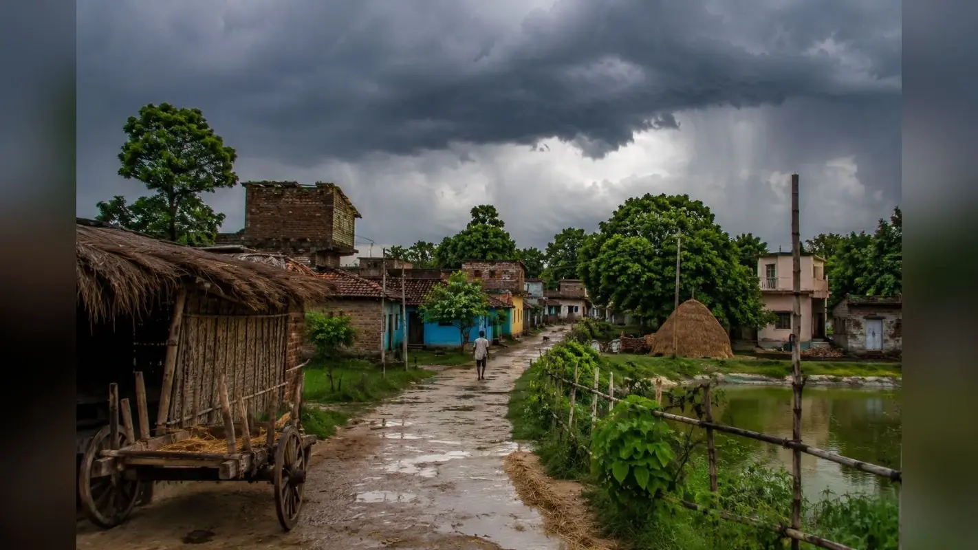बिहार कल का मौसम: 80KM रफ्तार से चलेगी आंधी, पटना समेत 24 जिलों में भारी बारिश और तूफान का ऑरेंज अलर्ट