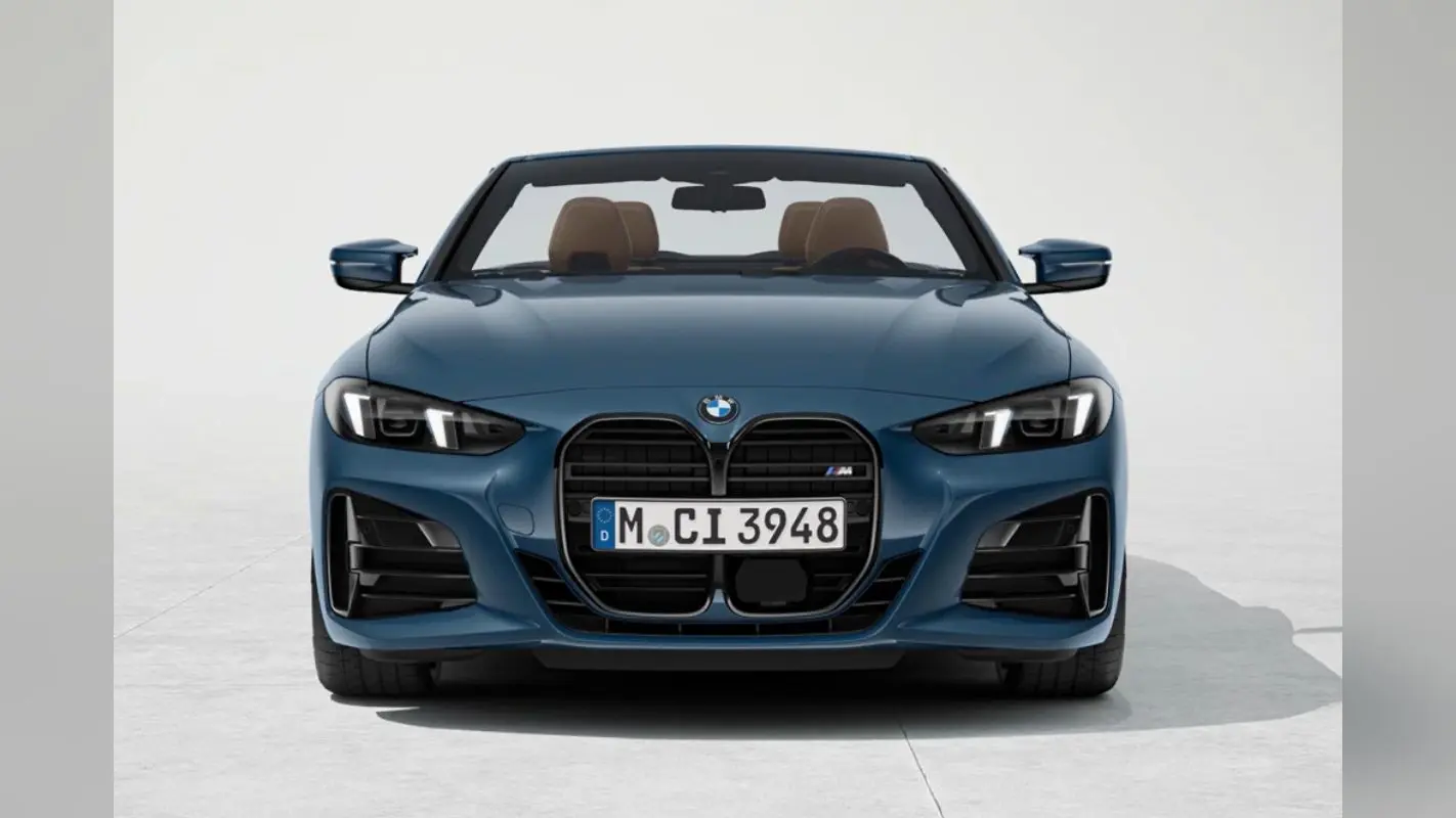 ₹1.09 करोड़ में आयी BMW की नयी कन्वर्टिबल कार, 4.9 सेकंड में पकड़ेगी 100kmph की रफ्तार