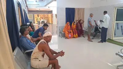 जमीन पर खूंटा गाड़ने को लेकर दो पक्षों में खूनी संघर्ष, चार घायल, दो रेफर