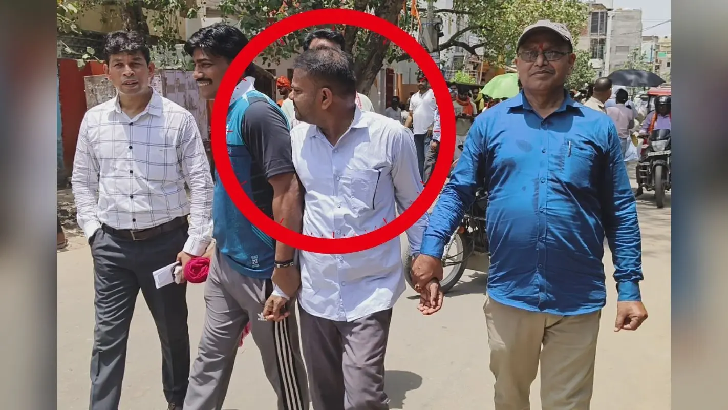 सासाराम सिविल सर्जन ऑफिस में निगरानी का छापा, 20 हजार घूस लेते कर्मचारी गिरफ्तार