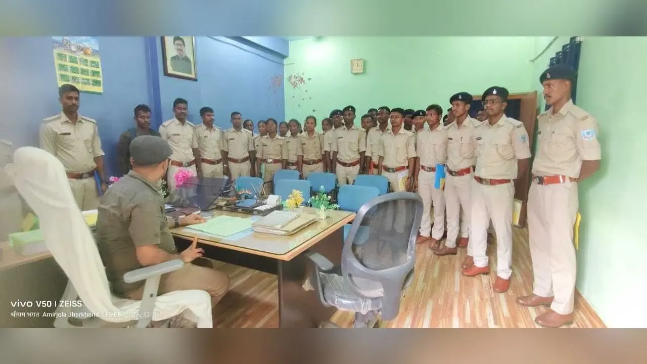 नवनियुक्त 33 चौकीदारों को जिम्मेदारियों की दी गयी जानकारी
