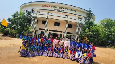 पीएमयू सेल ने किया कस्तूरबा स्कूल का निरीक्षण
