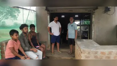 शटर काट कर होटल से 20 हजार की चोरी