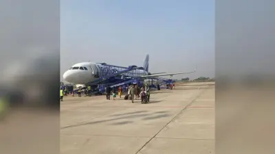 दिल्ली-देवघर फ्लाइट आधे घंटे विलंब से पहुंची, खराब मौसम के बीच सुरक्षित लैंडिंग