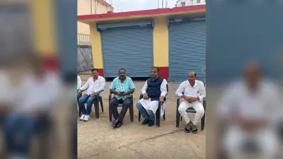 सोनारायठाढ़ी : पूर्व मंत्री हरिनारायण राय से मिले पूर्व विधायक नारायण दास व कांग्रेस नगर अध्यक्ष रवि केसरी