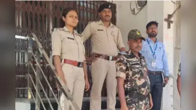 स्वास्थ्य विभाग का एक्शन: कैमूर में 8 डॉक्टरों पर गिरी गाज, स्पष्टीकरण के साथ वेतन कटौती का निर्देश