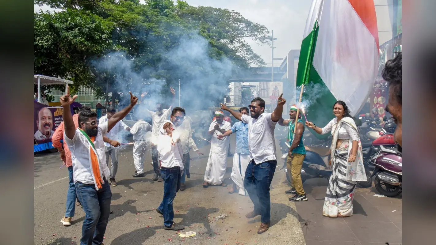 केरल चुनाव परिणाम 2023: UDF की बढ़त से इंदिरा भवन में जश्न, चांडी ओमन ने जीता चुनाव